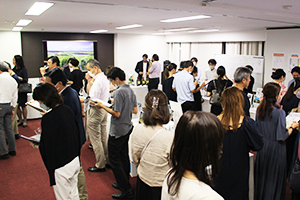 プロ向け試飲会の様子 2